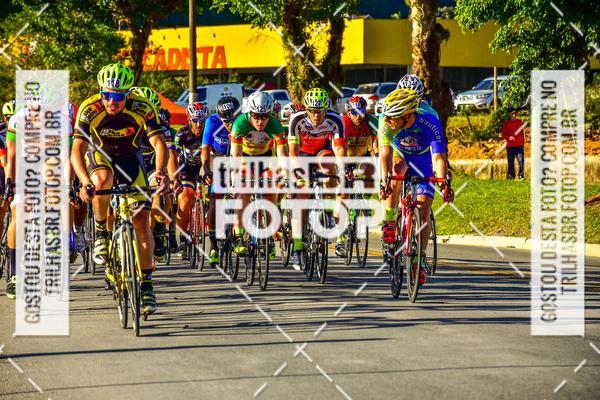 Buy your photos of the event11 Volta Ciclstica de Brusque on Fotop