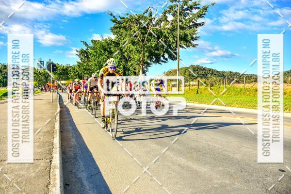 Buy your photos of the event11 Volta Ciclstica de Brusque on Fotop