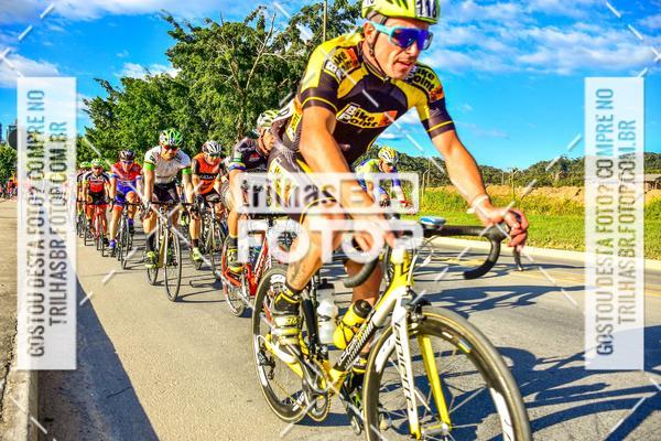 Buy your photos of the event11 Volta Ciclstica de Brusque on Fotop