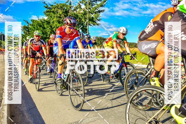 Buy your photos of the event11 Volta Ciclstica de Brusque on Fotop