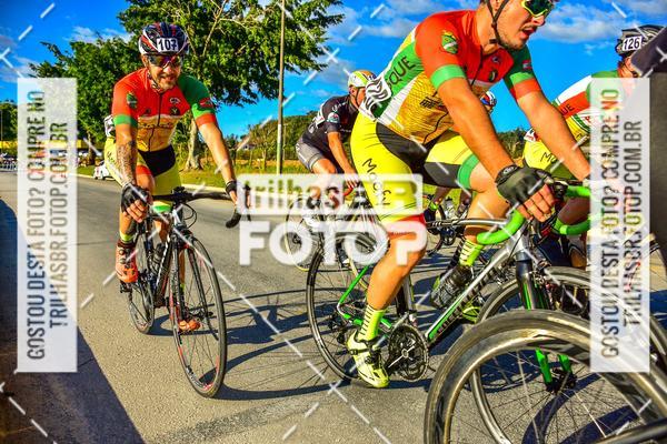 Buy your photos of the event11 Volta Ciclstica de Brusque on Fotop