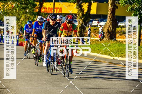Buy your photos of the event11 Volta Ciclstica de Brusque on Fotop