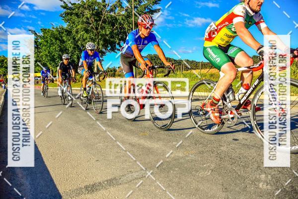 Buy your photos of the event11 Volta Ciclstica de Brusque on Fotop