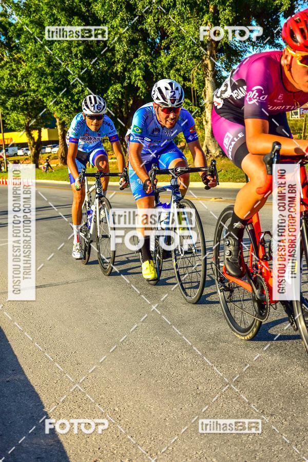 Buy your photos of the event11 Volta Ciclstica de Brusque on Fotop
