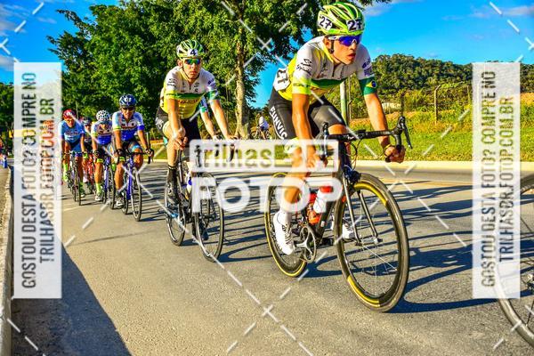 Buy your photos of the event11 Volta Ciclstica de Brusque on Fotop