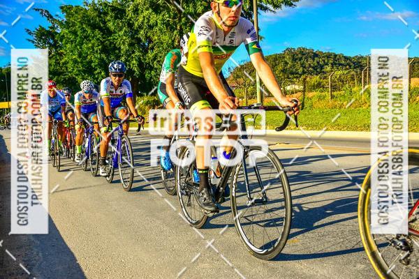 Buy your photos of the event11 Volta Ciclstica de Brusque on Fotop