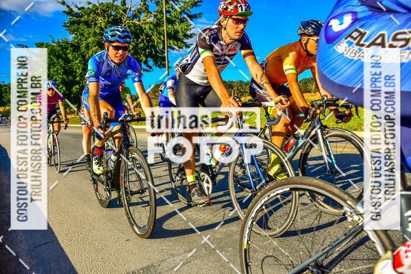 Buy your photos of the event11 Volta Ciclstica de Brusque on Fotop