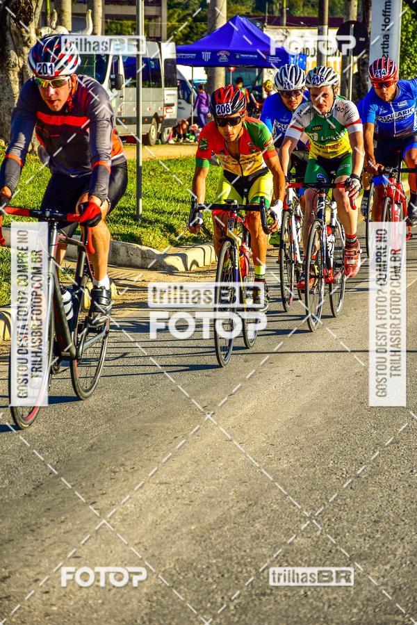 Buy your photos of the event11 Volta Ciclstica de Brusque on Fotop
