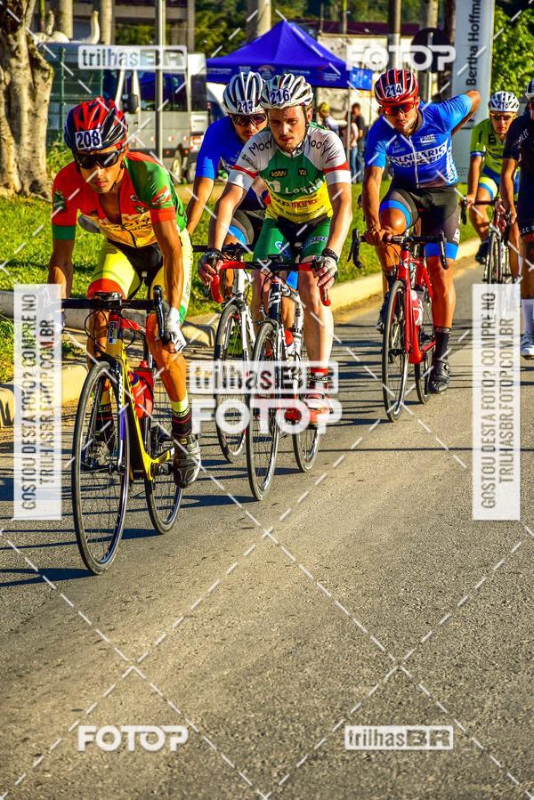 Buy your photos of the event11 Volta Ciclstica de Brusque on Fotop