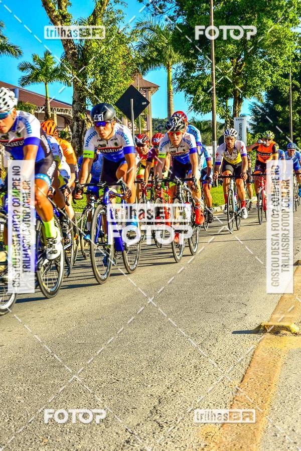 Buy your photos of the event11 Volta Ciclstica de Brusque on Fotop