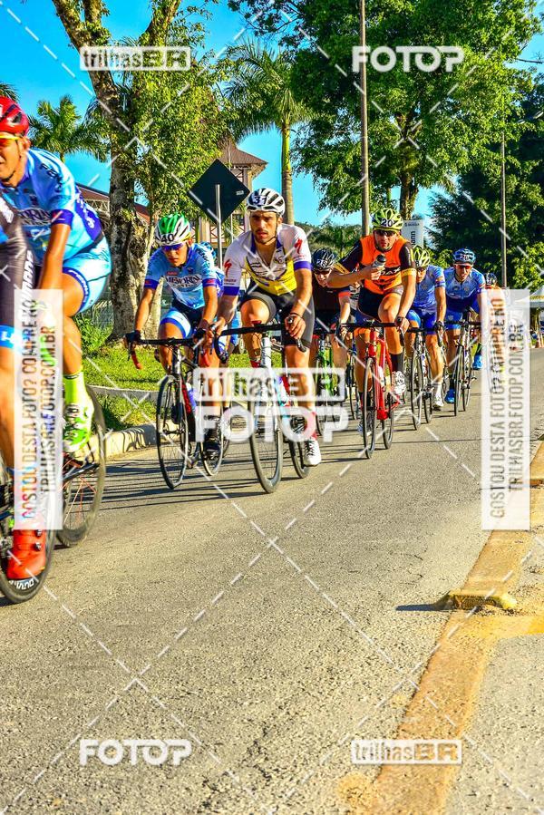 Buy your photos of the event11 Volta Ciclstica de Brusque on Fotop