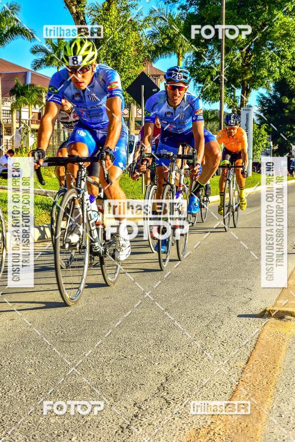 Buy your photos of the event11 Volta Ciclstica de Brusque on Fotop