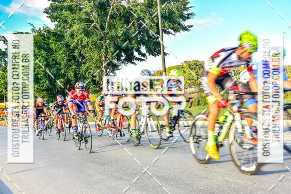 Buy your photos of the event11 Volta Ciclstica de Brusque on Fotop