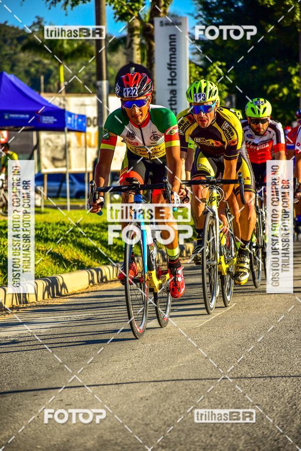 Buy your photos of the event11 Volta Ciclstica de Brusque on Fotop