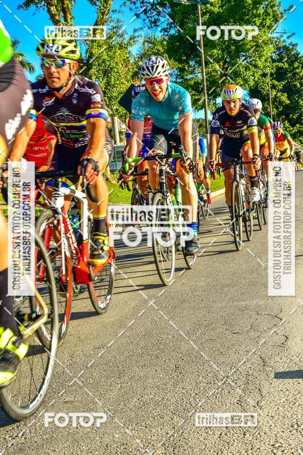 Buy your photos of the event11 Volta Ciclstica de Brusque on Fotop