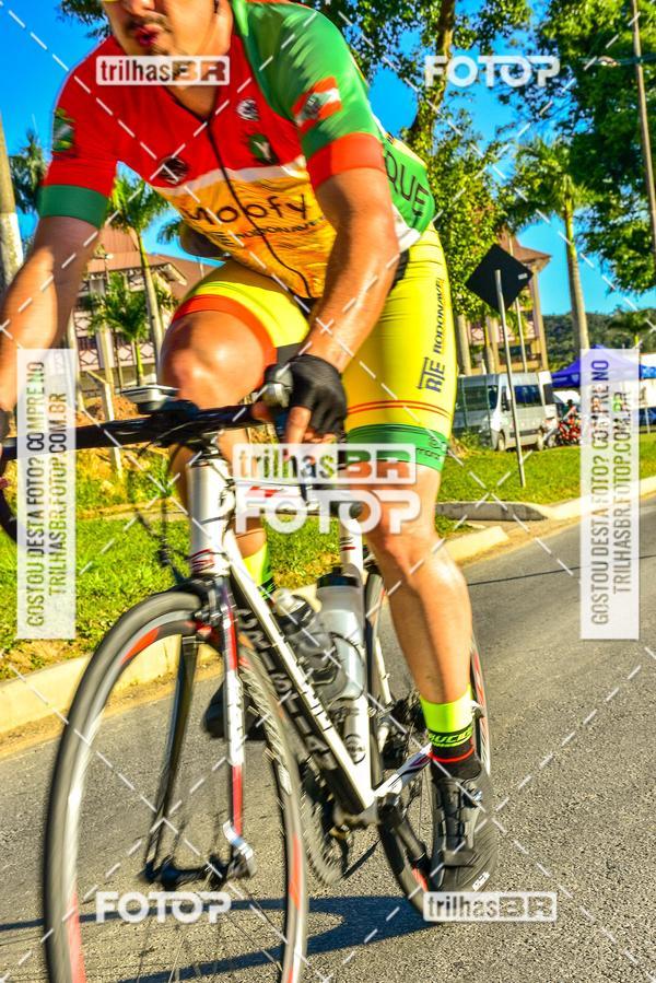 Buy your photos of the event11 Volta Ciclstica de Brusque on Fotop