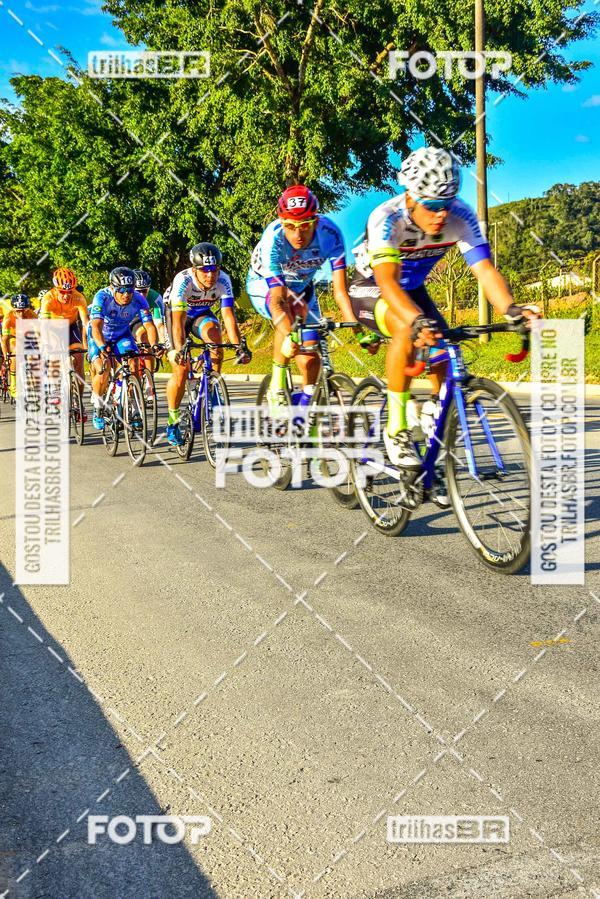Buy your photos of the event11 Volta Ciclstica de Brusque on Fotop