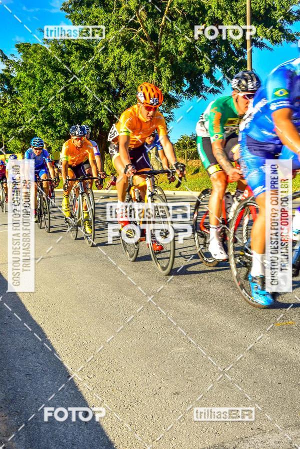 Buy your photos of the event11 Volta Ciclstica de Brusque on Fotop