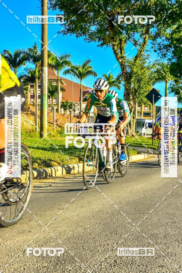 Buy your photos of the event11 Volta Ciclstica de Brusque on Fotop