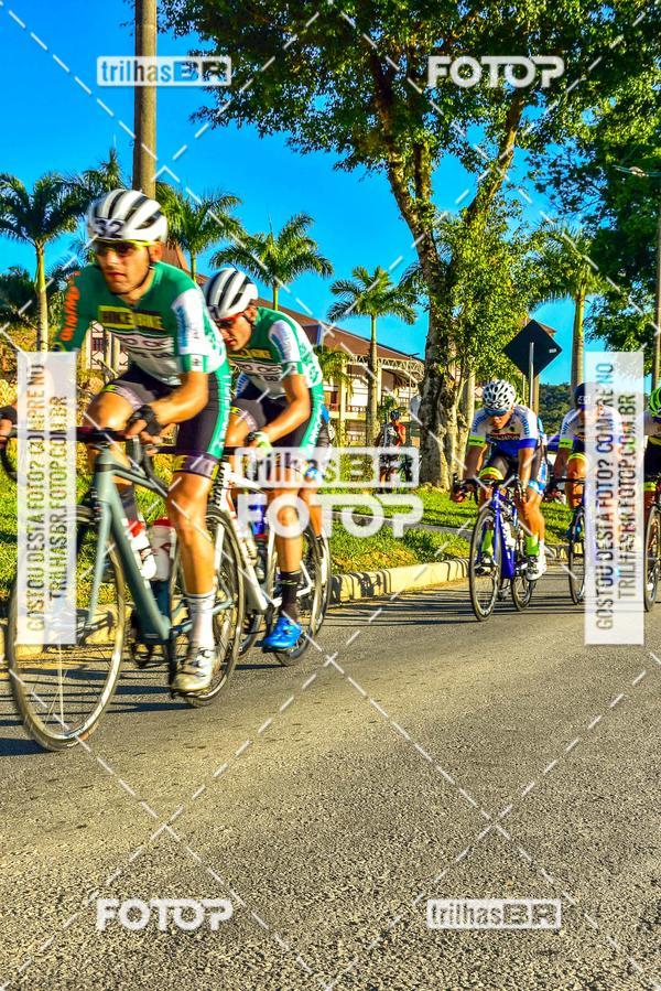 Buy your photos of the event11 Volta Ciclstica de Brusque on Fotop