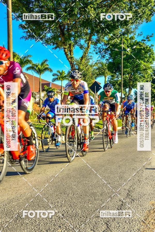Buy your photos of the event11 Volta Ciclstica de Brusque on Fotop