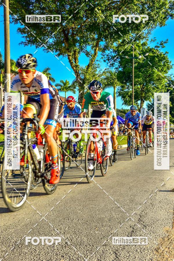 Buy your photos of the event11 Volta Ciclstica de Brusque on Fotop