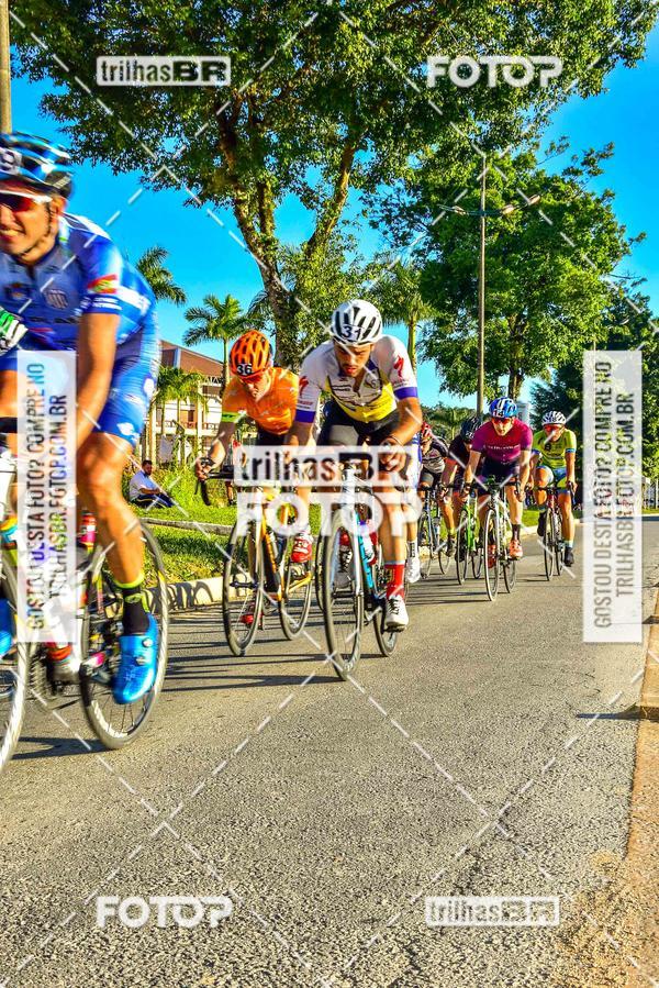 Buy your photos of the event11 Volta Ciclstica de Brusque on Fotop