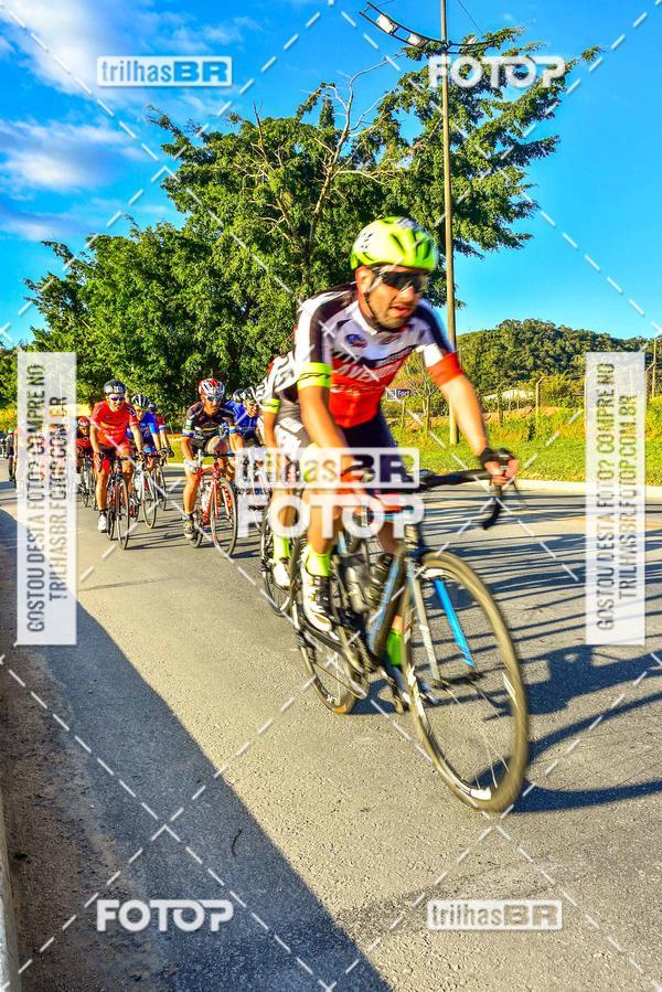 Buy your photos of the event11 Volta Ciclstica de Brusque on Fotop
