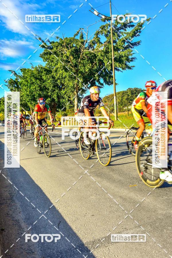 Buy your photos of the event11 Volta Ciclstica de Brusque on Fotop