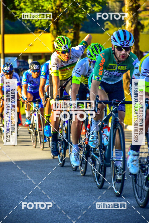 Buy your photos of the event11 Volta Ciclstica de Brusque on Fotop