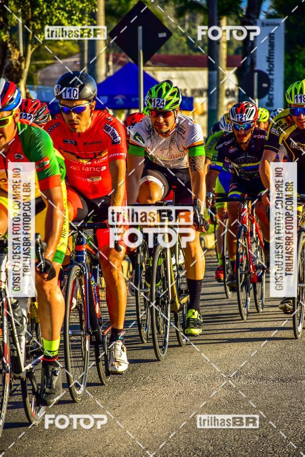 Buy your photos of the event11 Volta Ciclstica de Brusque on Fotop