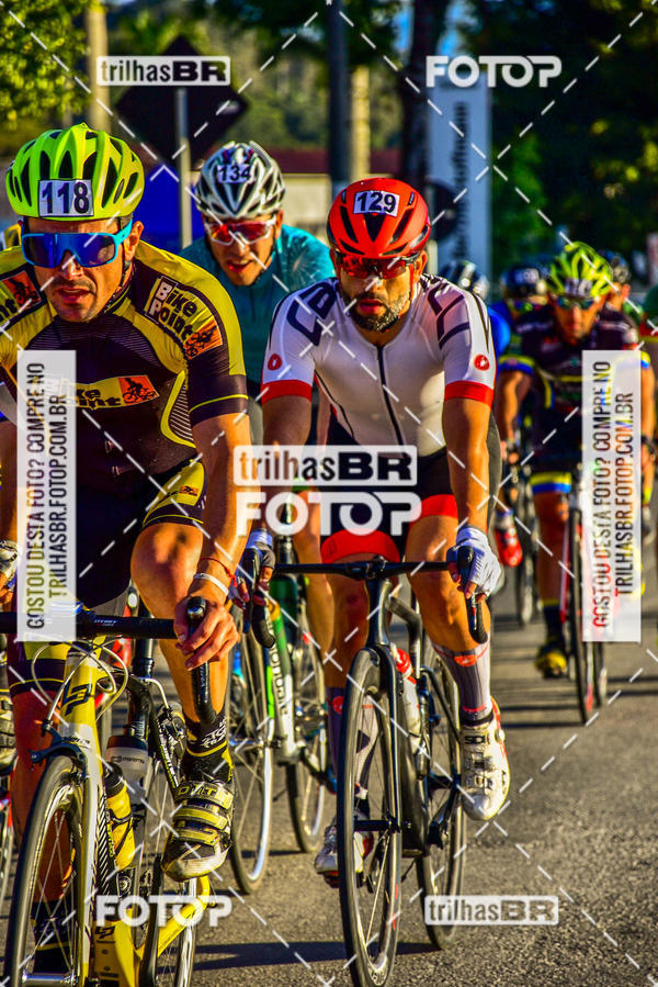 Buy your photos of the event11 Volta Ciclstica de Brusque on Fotop
