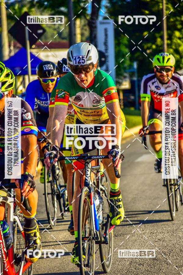 Buy your photos of the event11 Volta Ciclstica de Brusque on Fotop