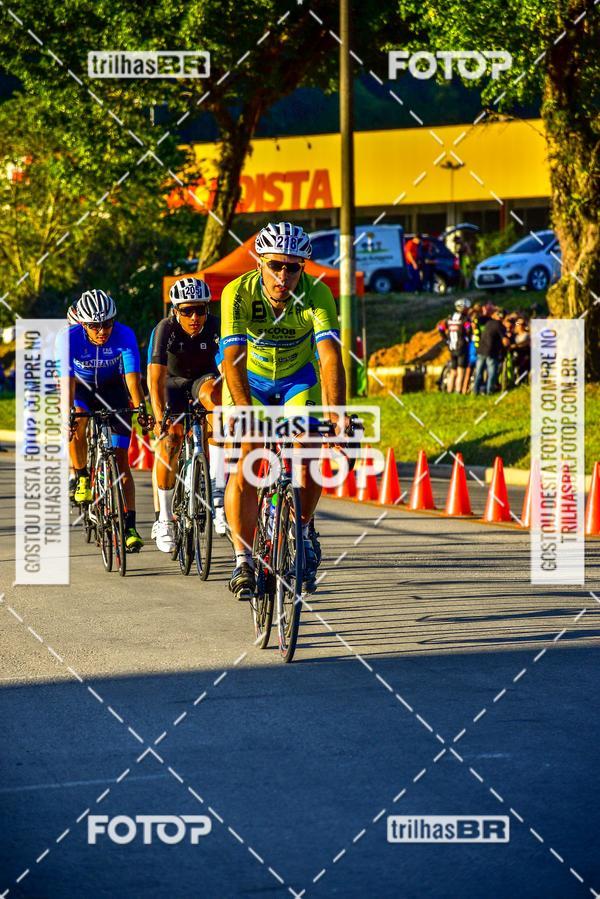 Buy your photos of the event11 Volta Ciclstica de Brusque on Fotop