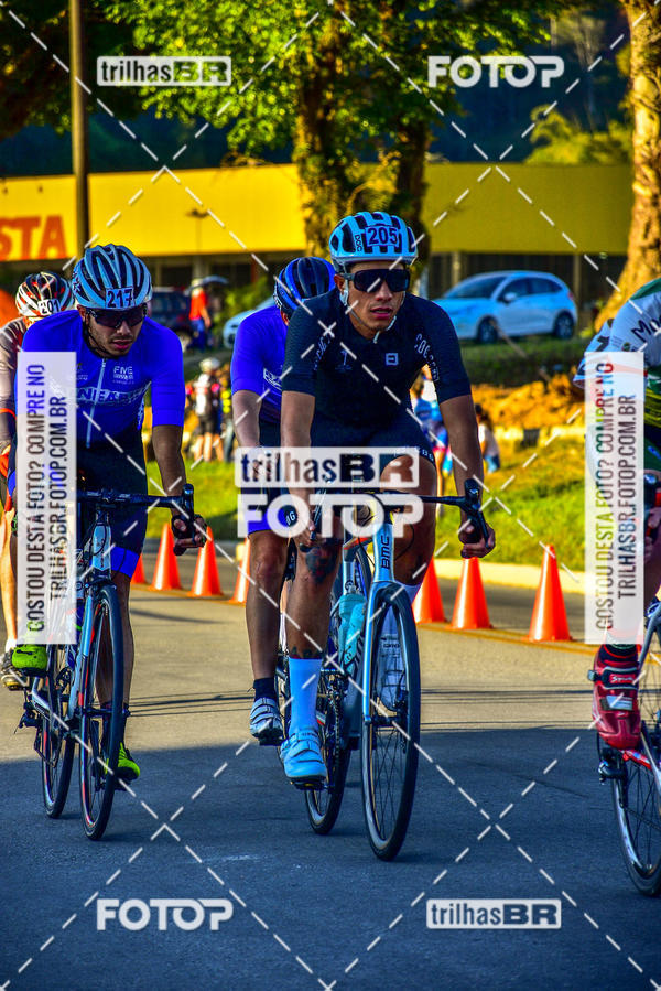 Buy your photos of the event11 Volta Ciclstica de Brusque on Fotop
