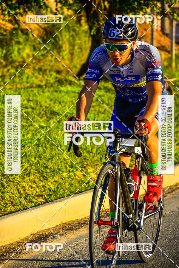 Buy your photos of the event11 Volta Ciclstica de Brusque on Fotop