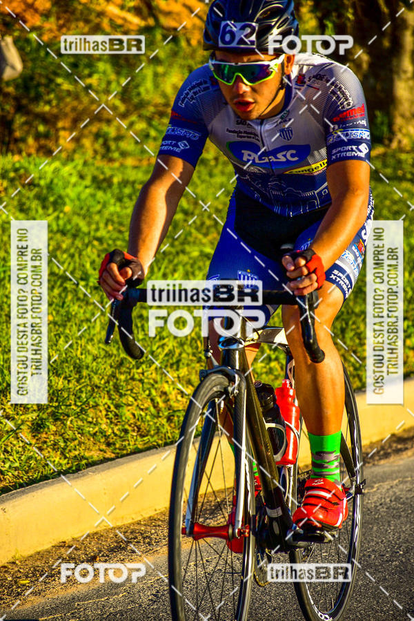 Buy your photos of the event11 Volta Ciclstica de Brusque on Fotop
