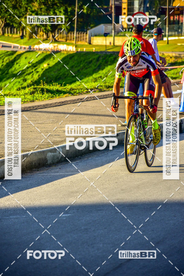 Buy your photos of the event11 Volta Ciclstica de Brusque on Fotop