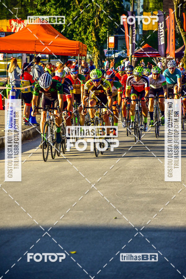 Buy your photos of the event11 Volta Ciclstica de Brusque on Fotop