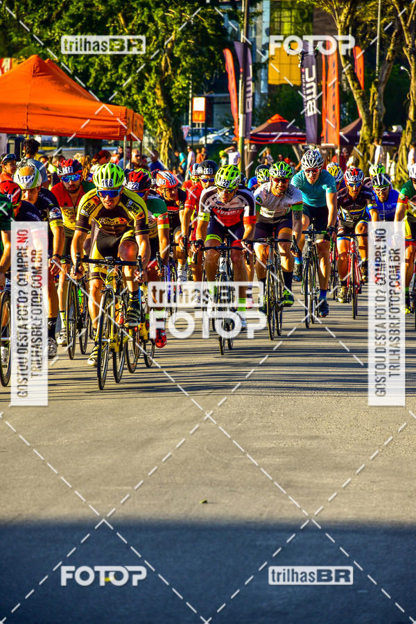 Buy your photos of the event11 Volta Ciclstica de Brusque on Fotop