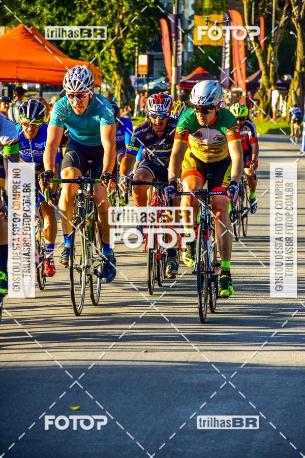 Buy your photos of the event11 Volta Ciclstica de Brusque on Fotop