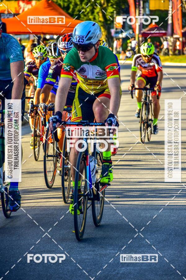 Buy your photos of the event11 Volta Ciclstica de Brusque on Fotop