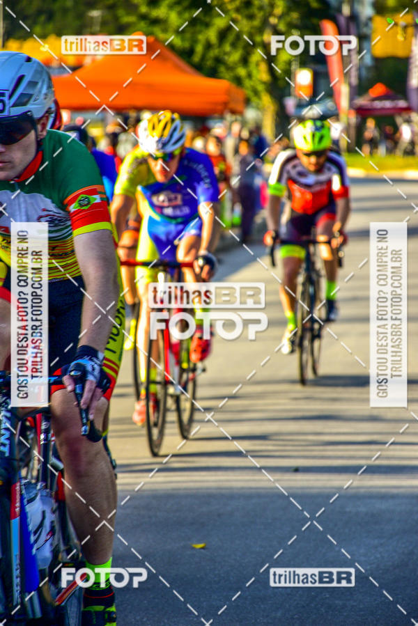 Buy your photos of the event11 Volta Ciclstica de Brusque on Fotop