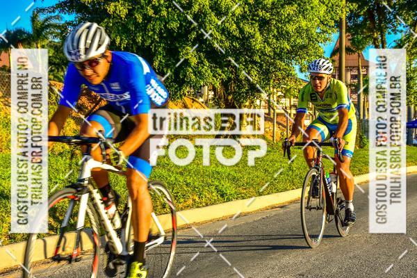Buy your photos of the event11 Volta Ciclstica de Brusque on Fotop