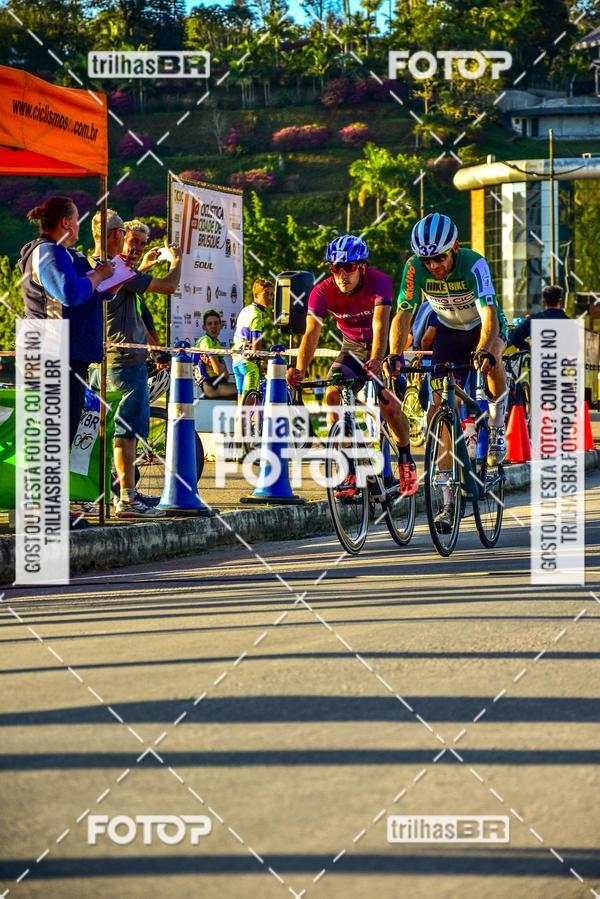 Buy your photos of the event11 Volta Ciclstica de Brusque on Fotop