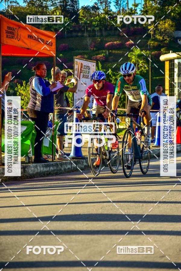 Buy your photos of the event11 Volta Ciclstica de Brusque on Fotop