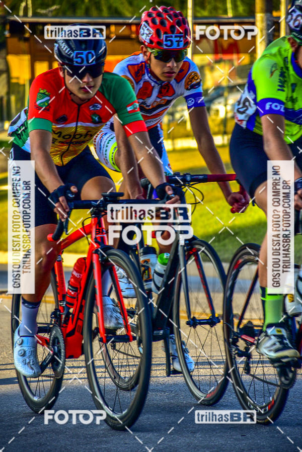 Buy your photos of the event11 Volta Ciclstica de Brusque on Fotop