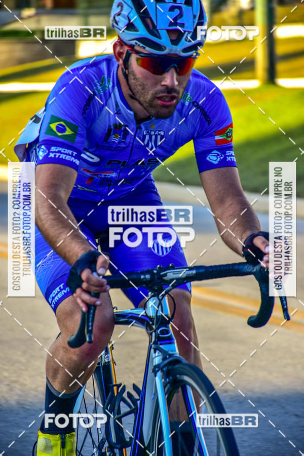 Buy your photos of the event11 Volta Ciclstica de Brusque on Fotop