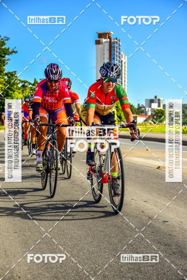 Buy your photos of the event11 Volta Ciclstica de Brusque on Fotop