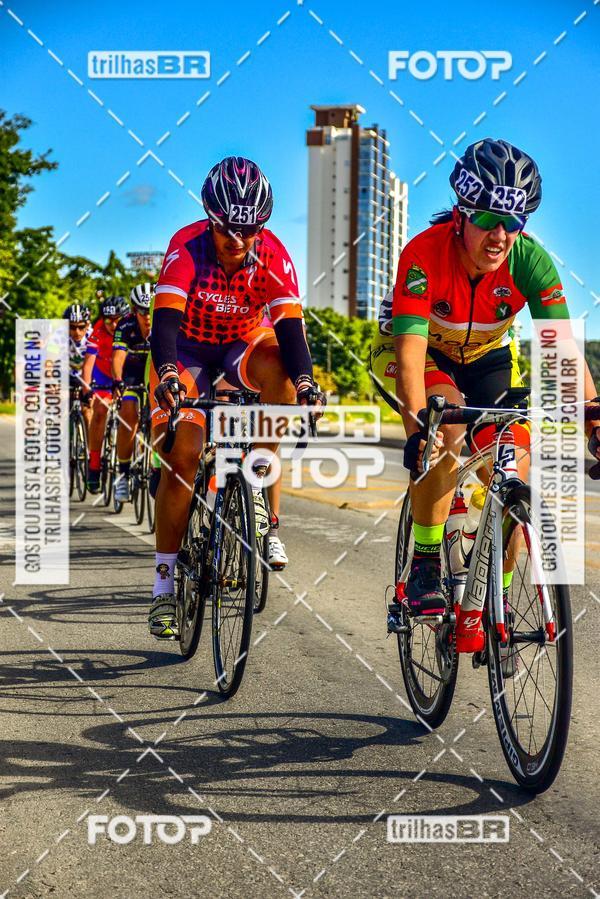 Buy your photos of the event11 Volta Ciclstica de Brusque on Fotop